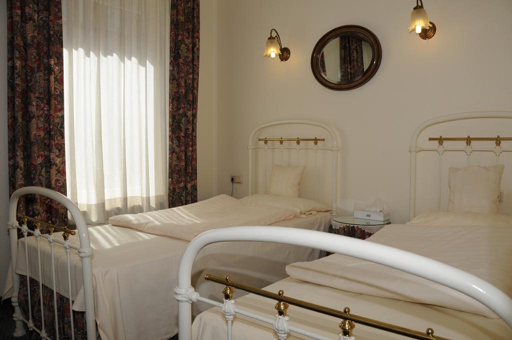 Hotel Admiral Wiesbaden Cameră foto